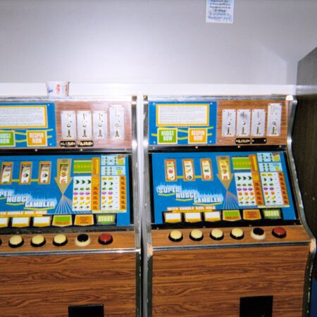 Same slot, different RTP: the number your casino chooses for you